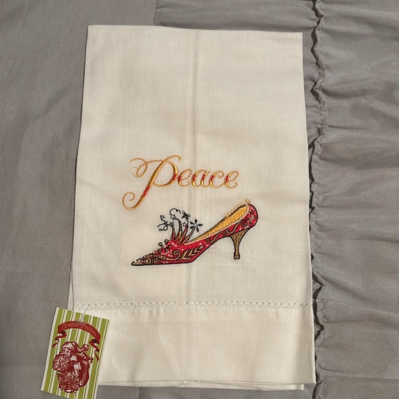 Christmas Tea Towels (4) - Picture 4 of 5